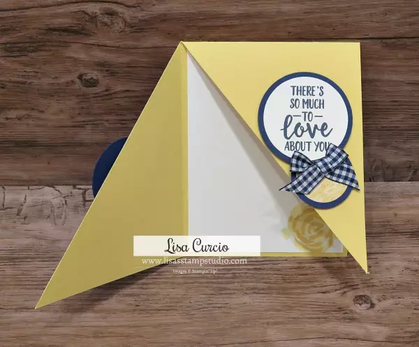 Video tutorial! Triangle Fold Intersecting Card. Fun fold using Abstract Impressions by Stampin' Up! Bottom open view